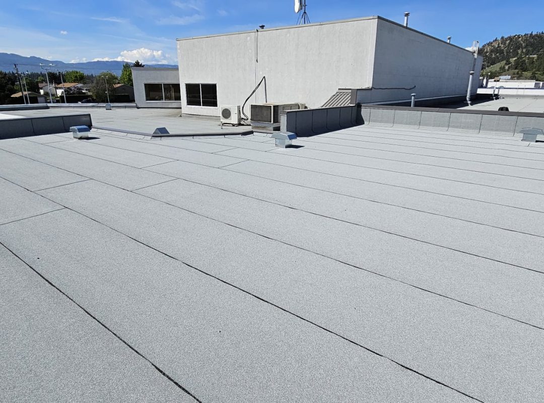 New-commercial-flat-roof-project-BQR-recently-completed-in-the-Okanagan